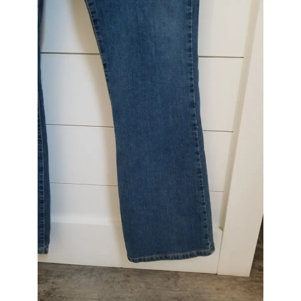 Levis levi 518